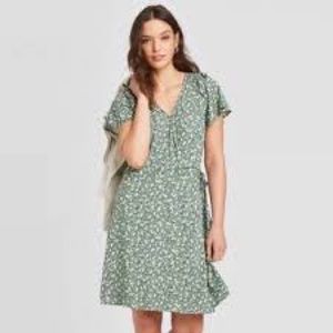 Universal Thread Green Floral Wrap Dress